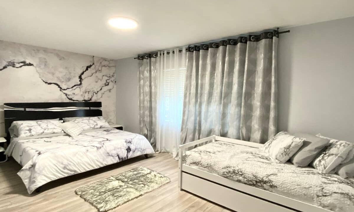 Photo of Bedroom in Pocono Pines