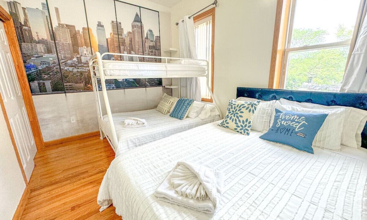 Photo of Bedroom in Ironbound District