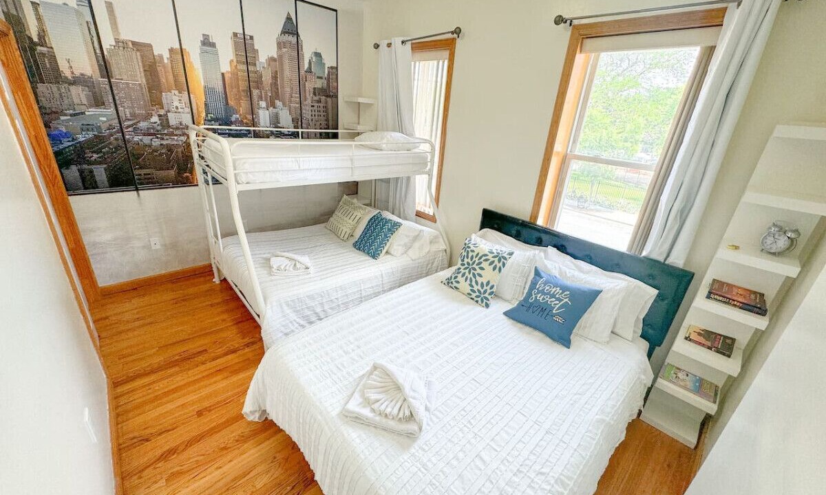 Photo of Bedroom in Ironbound District