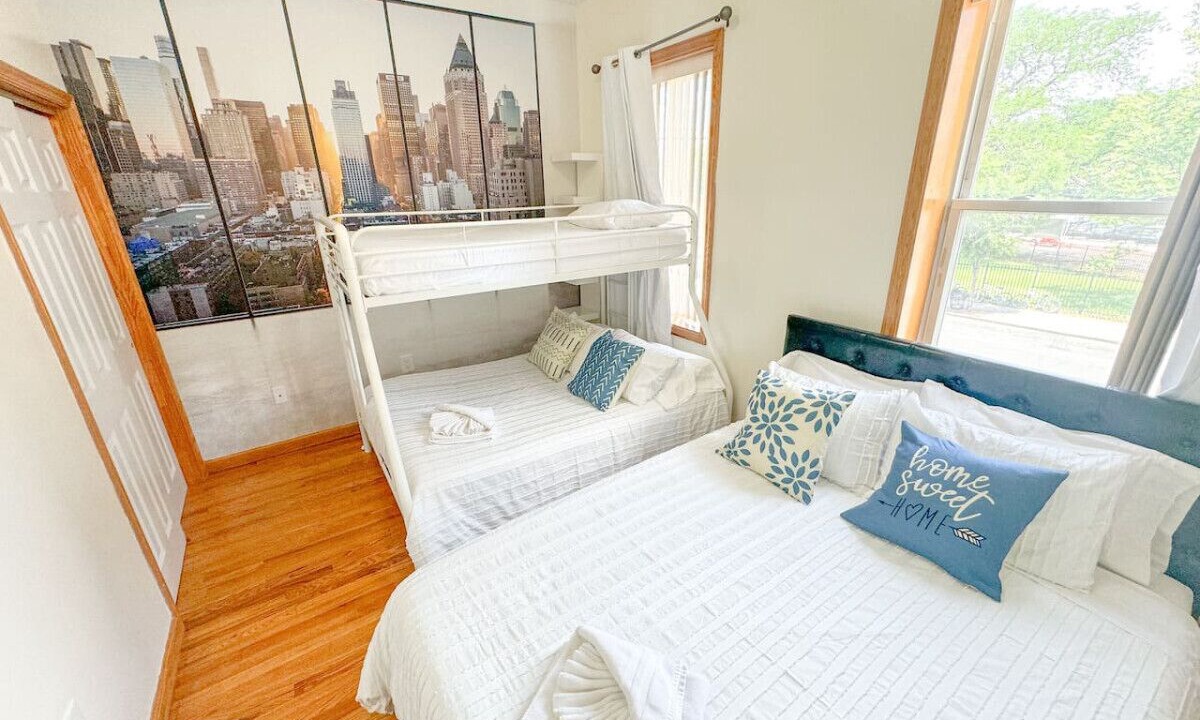 Photo of Bedroom in Ironbound District
