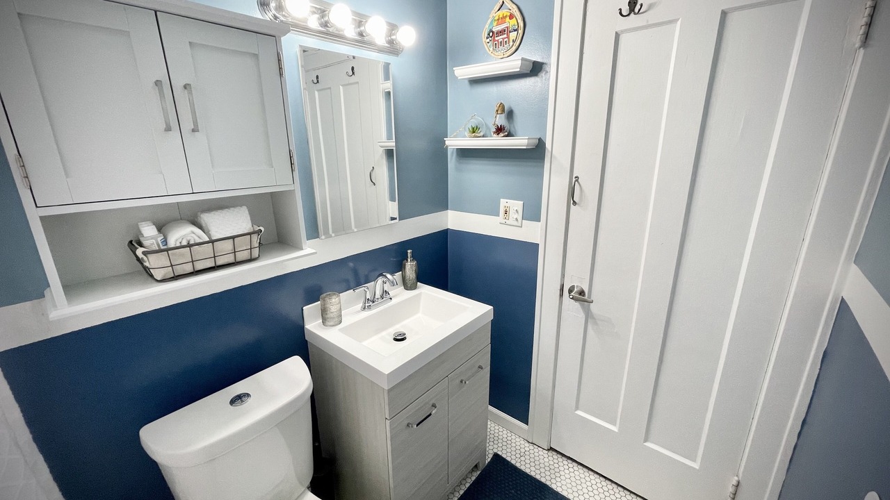 Photo of Bathroom in Old Brooklyn