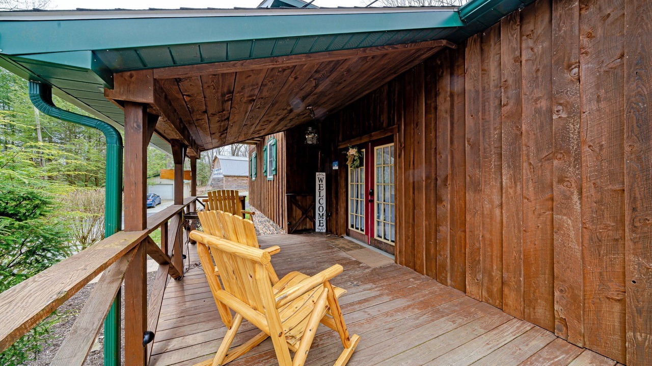 Photo of Patio Balcony in Jefferson Township