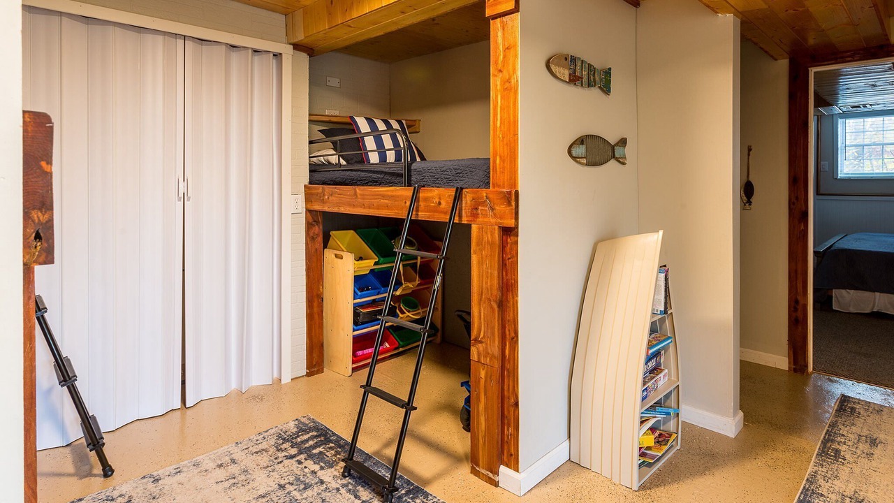 Photo of Bedroom in Sloans Valley