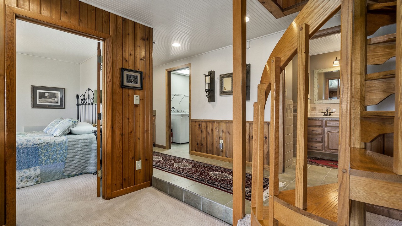 Photo of Bedroom in Smithville