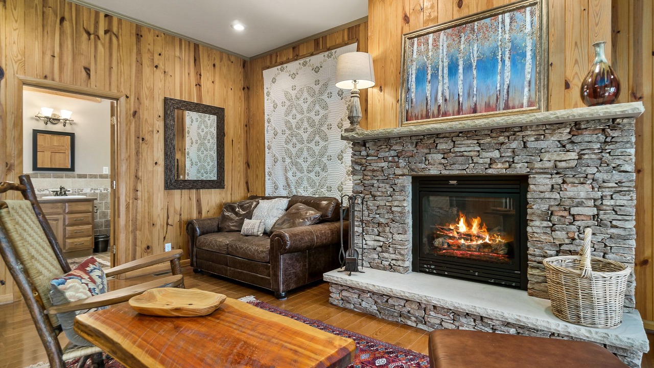 Photo of Livingroom in Smithville