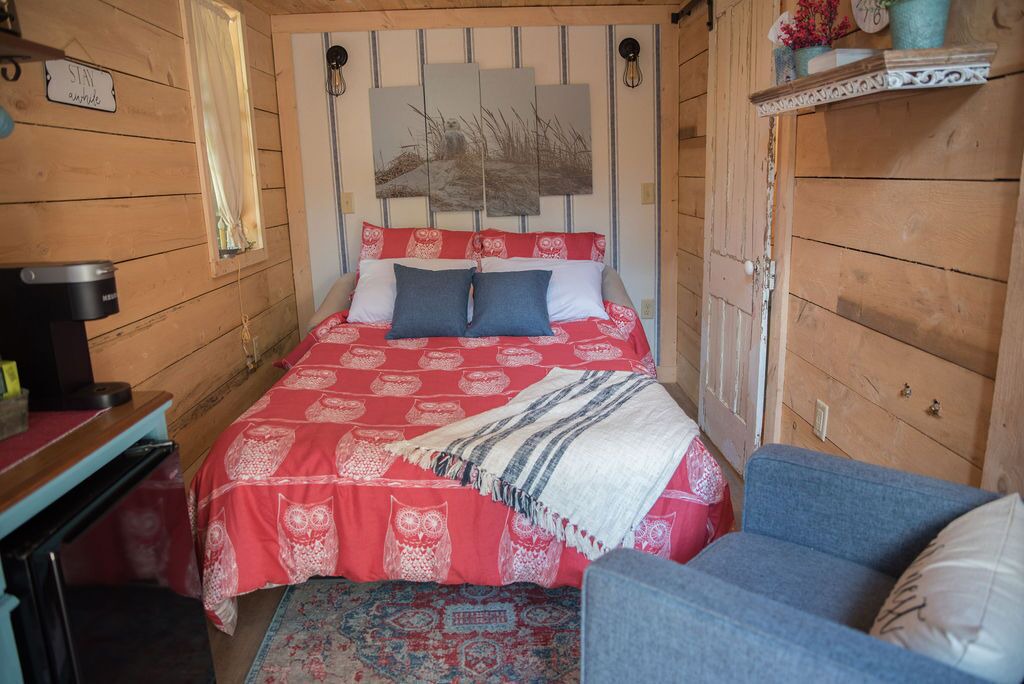 Photo of Bedroom in Sweet Valley