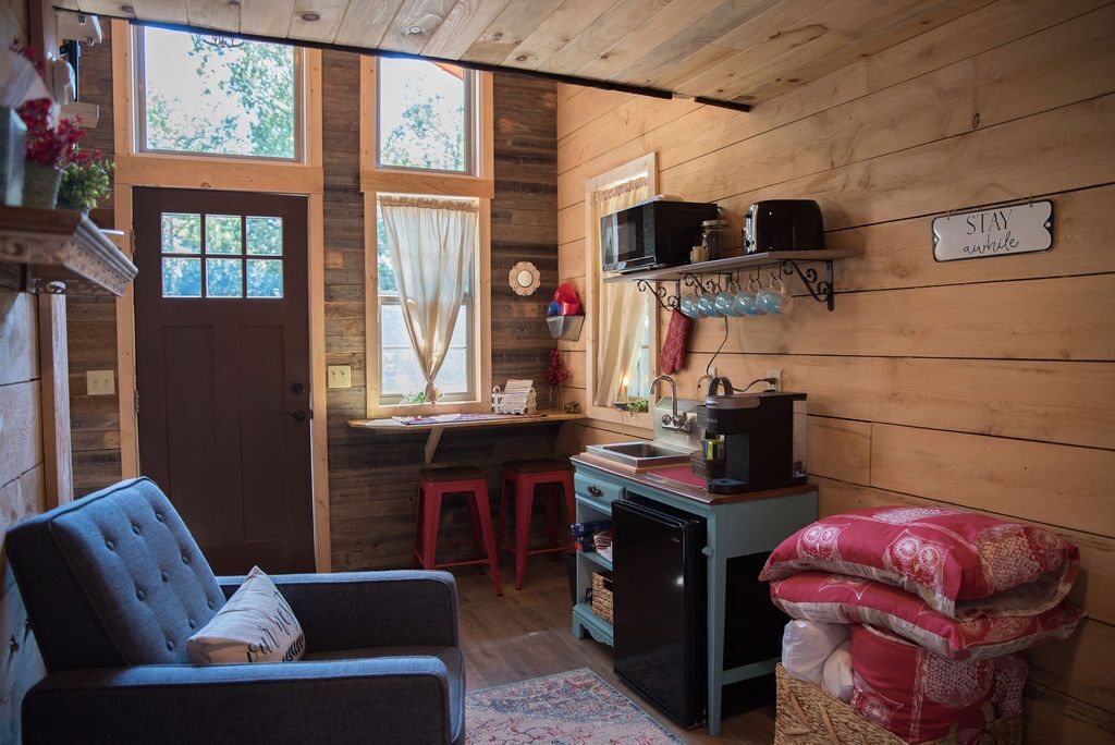 Photo of Livingroom in Sweet Valley