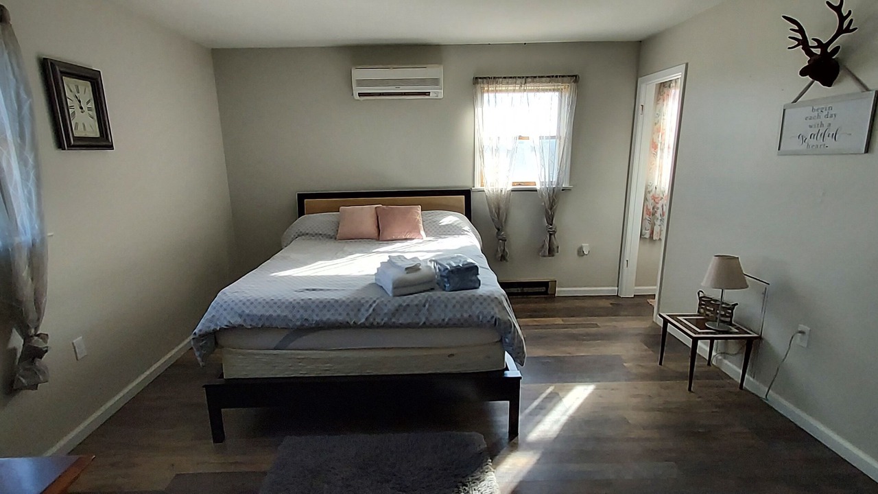 Photo of Bedroom in Huntingdon