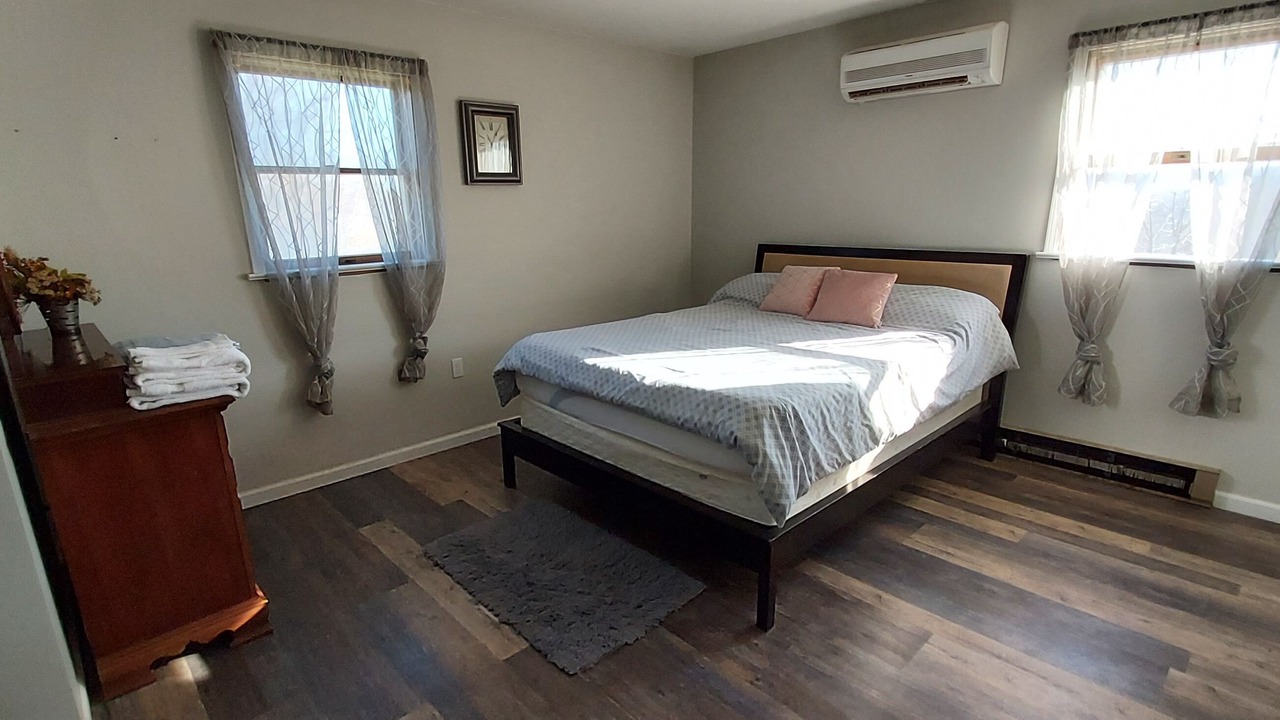 Photo of Bedroom in Huntingdon