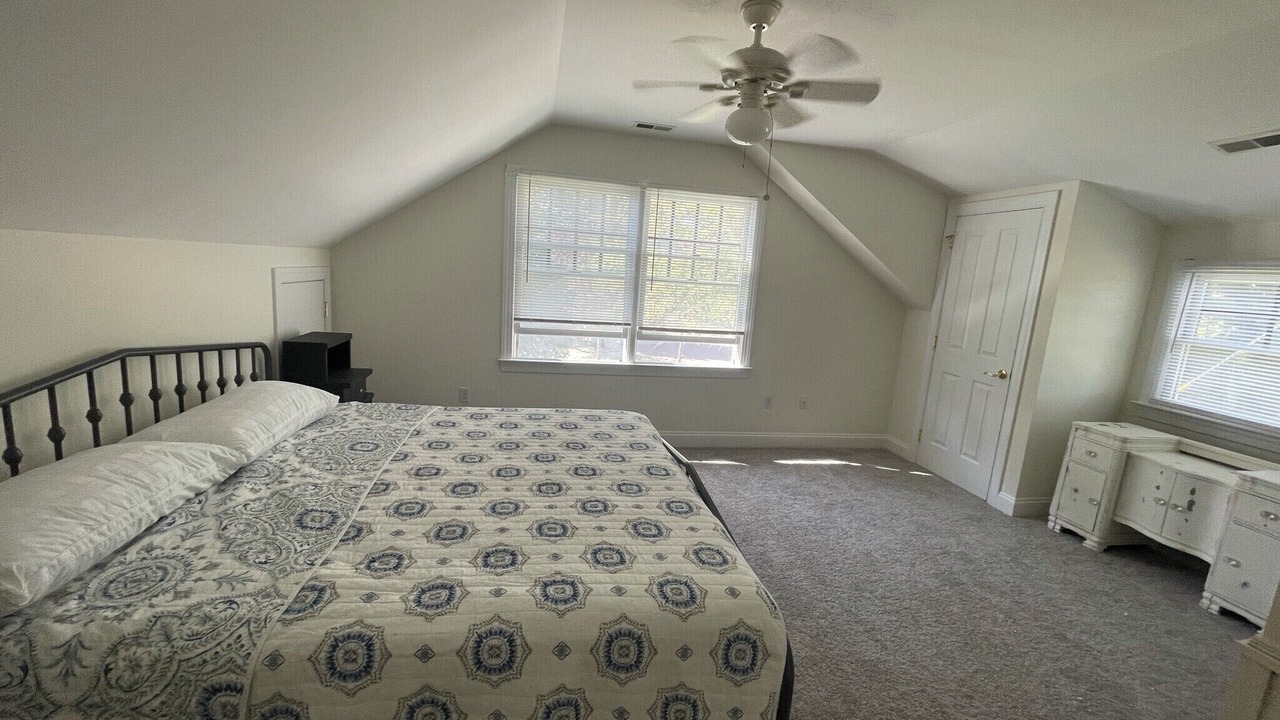 Photo of Bedroom in Chesapeake City
