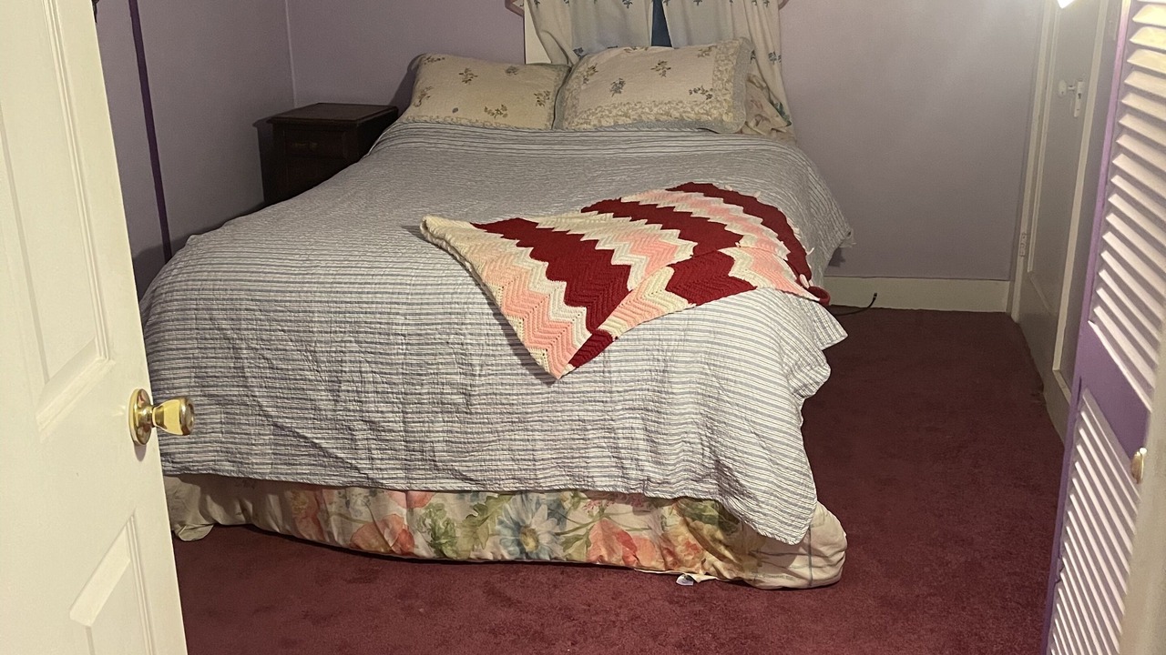 Photo of Bedroom in Aldenville