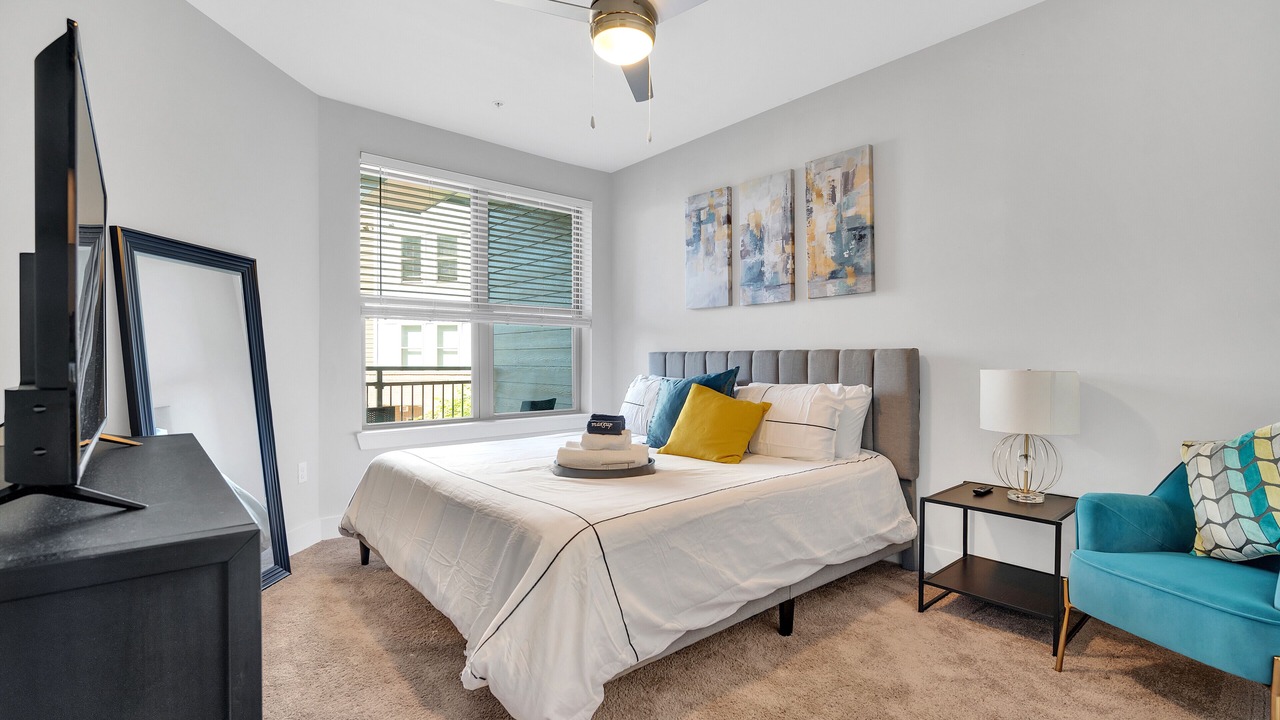 Photo of Bedroom in Villa Heights