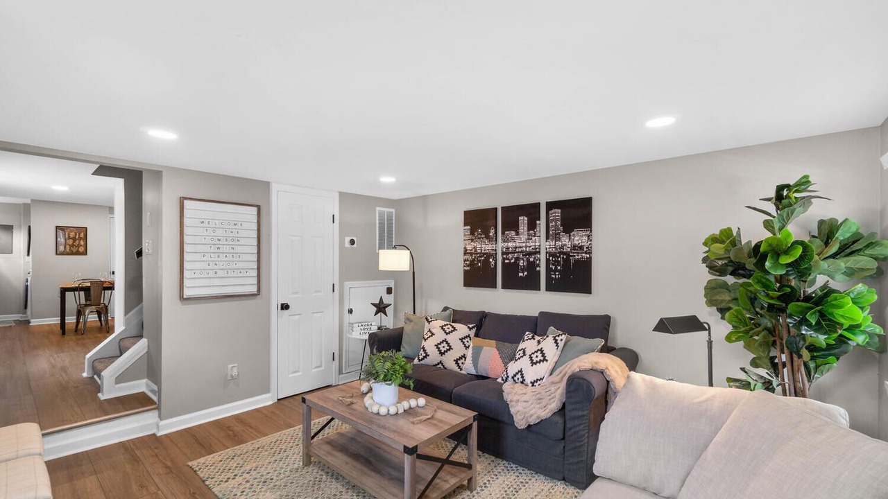 Photo of Livingroom in Lutherville Timonium
