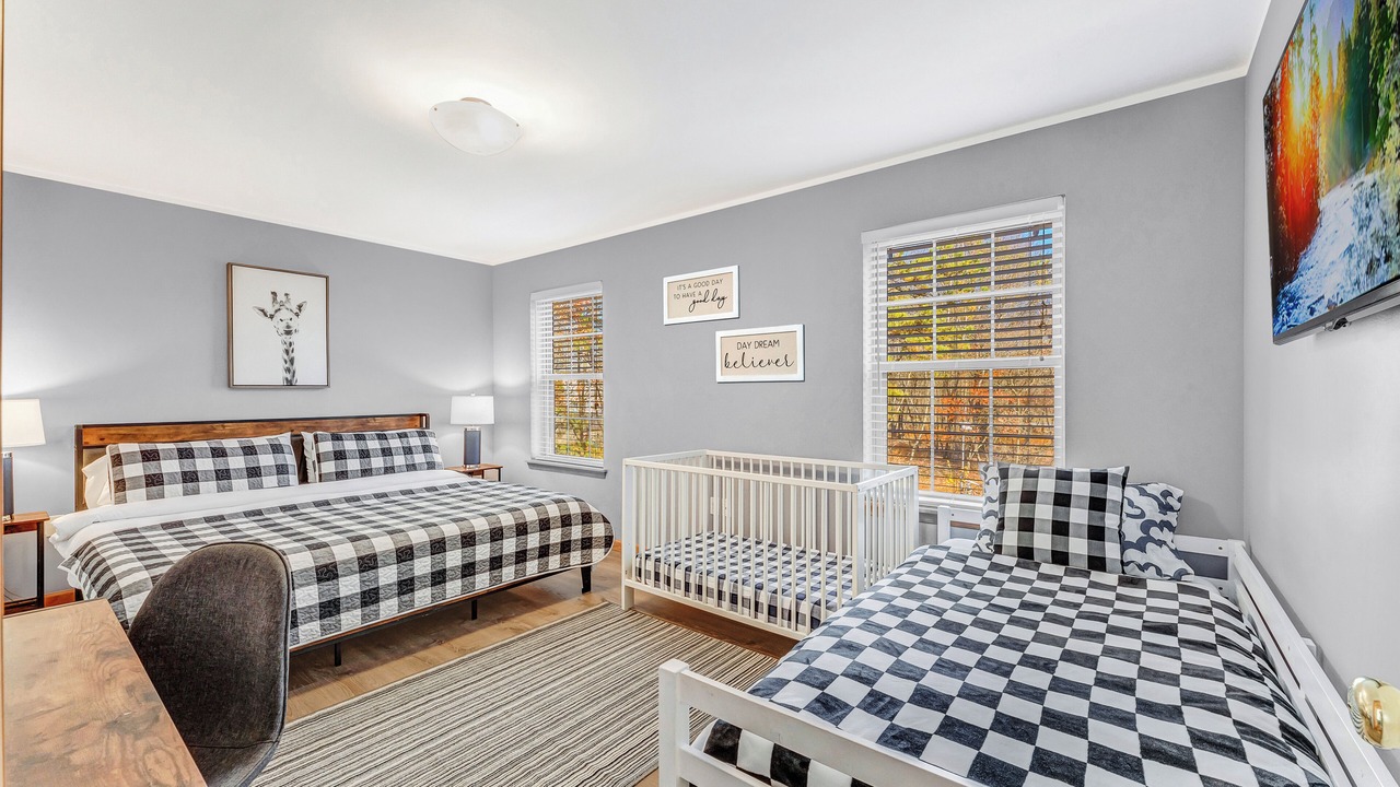 Photo of Bedroom in Mount Pocahontas