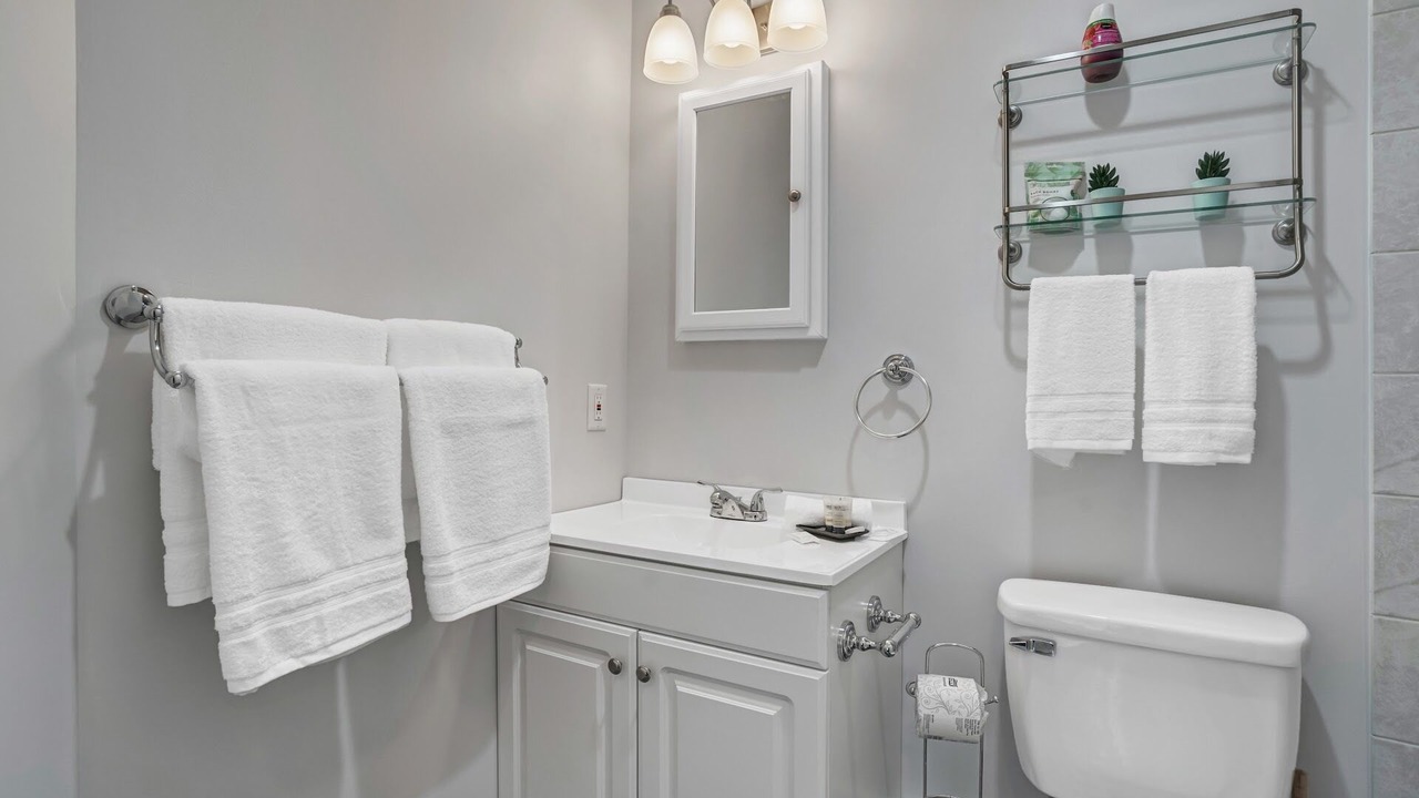 Photo of Bathroom in Greenwood Lake