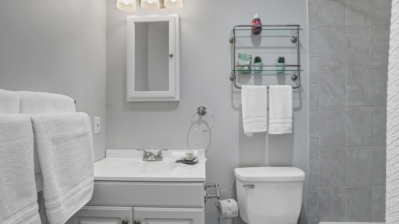 Photo of Bathroom in Greenwood Lake