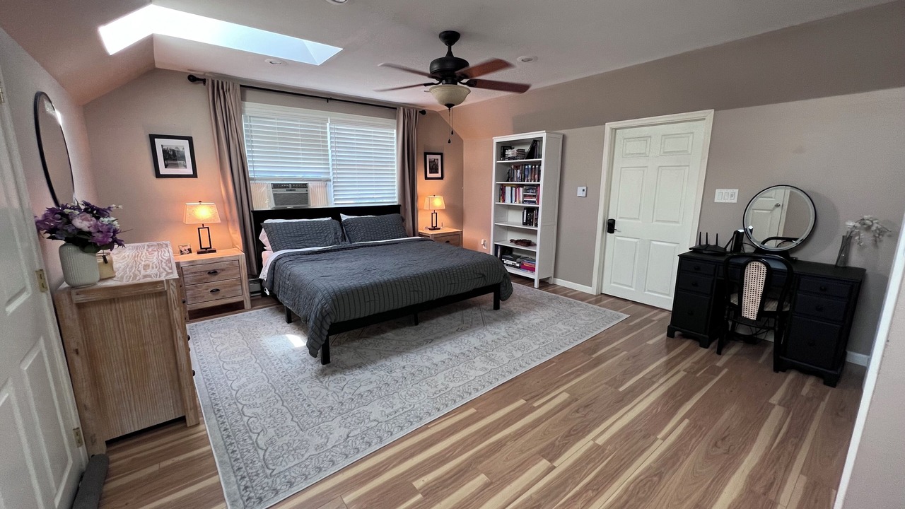 Photo of Bedroom in Bellefonte