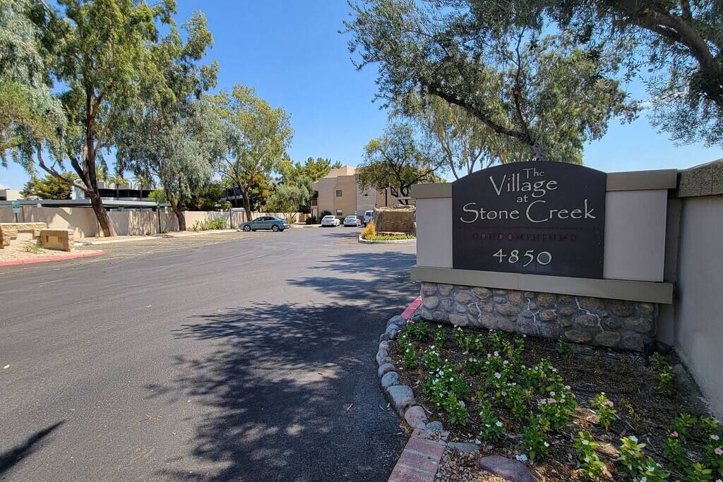 Photo of Others in Paradise Valley Village