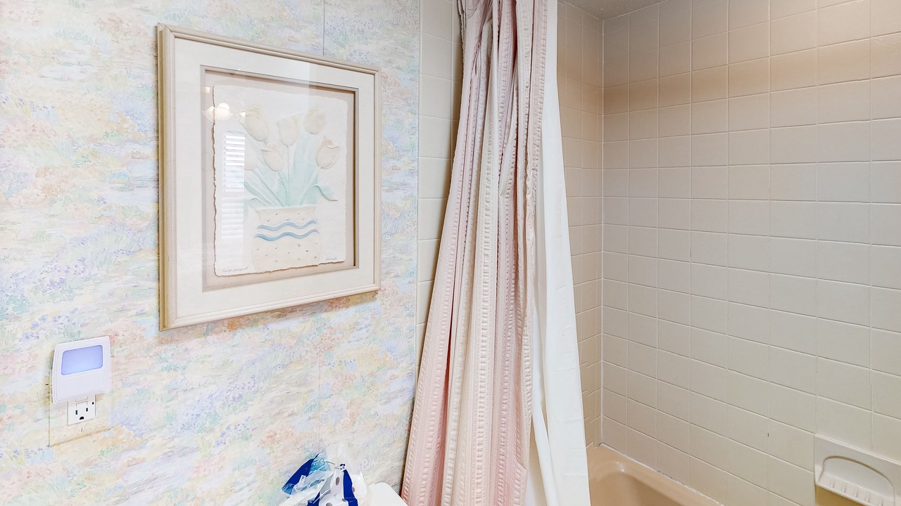 Photo of Bathroom in Fenwick Island