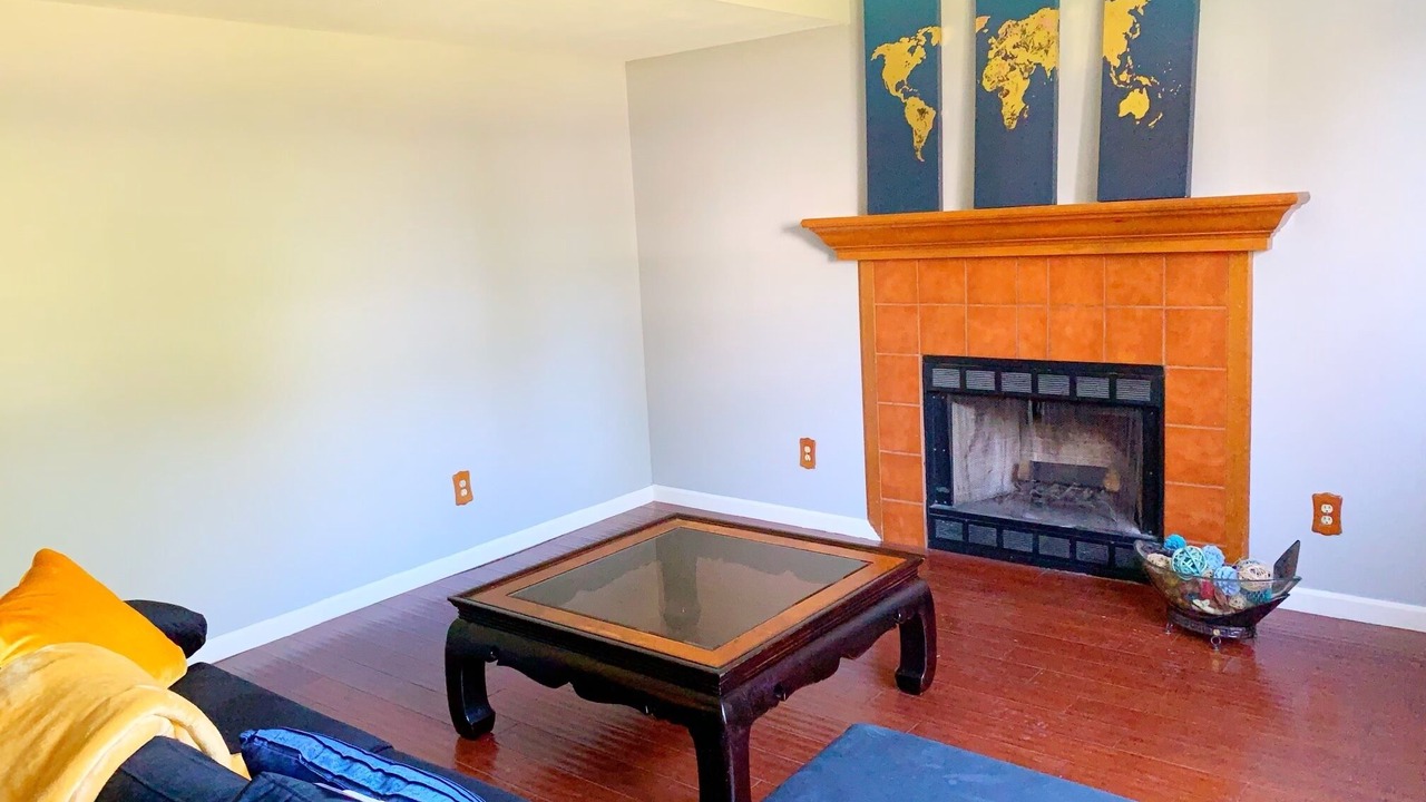 Photo of Livingroom in Easton