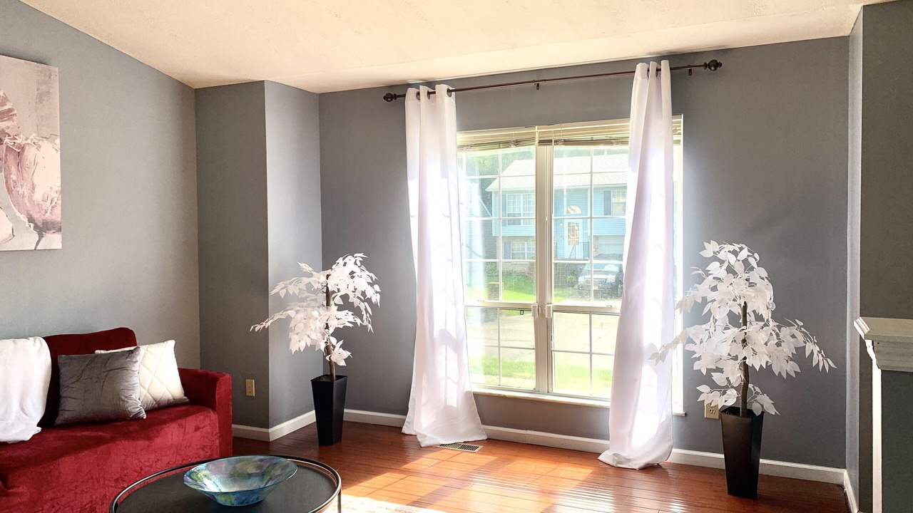 Photo of Livingroom in Easton
