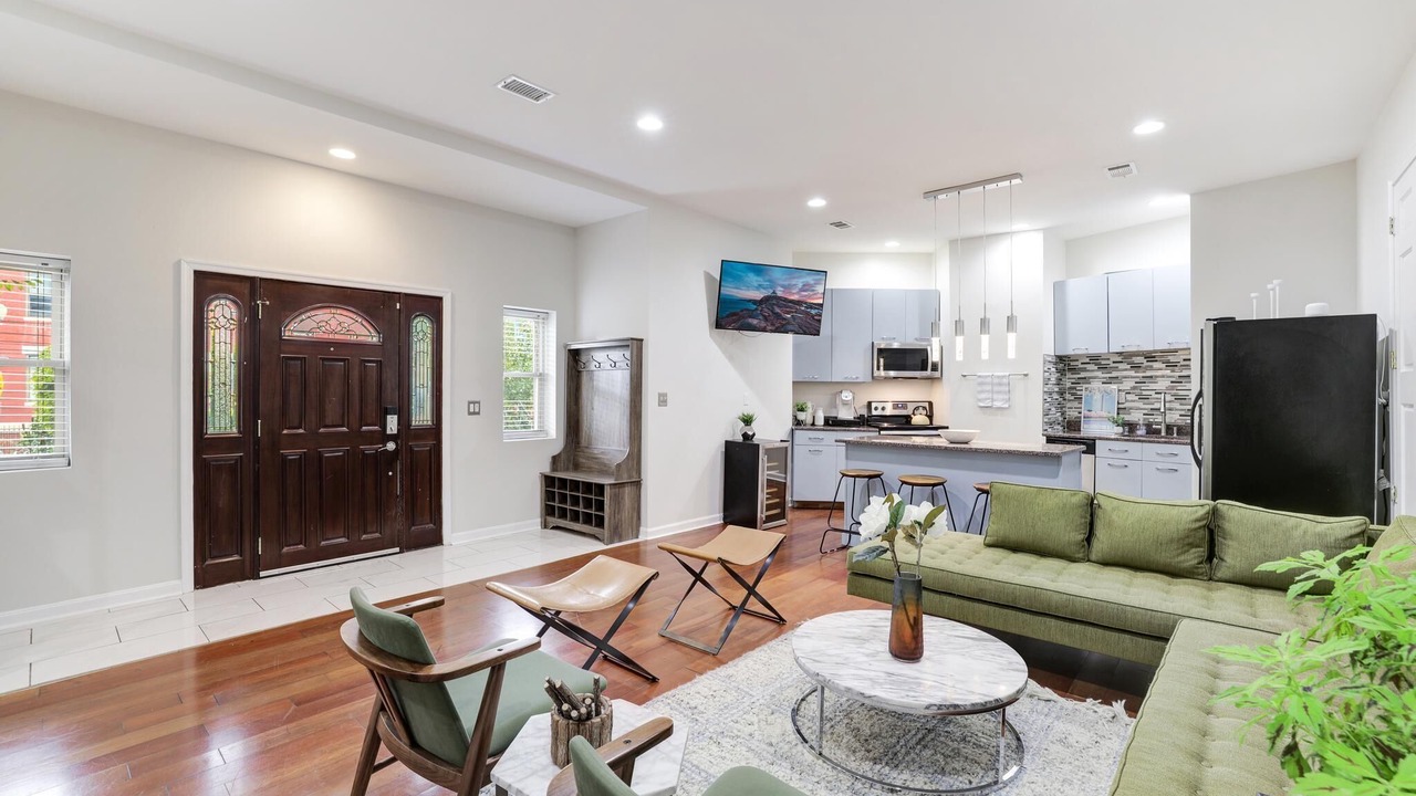Photo of Livingroom in Eckington