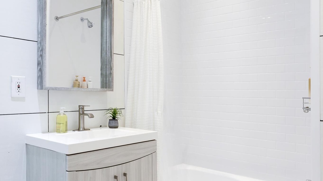 Photo of Bathroom in Eckington