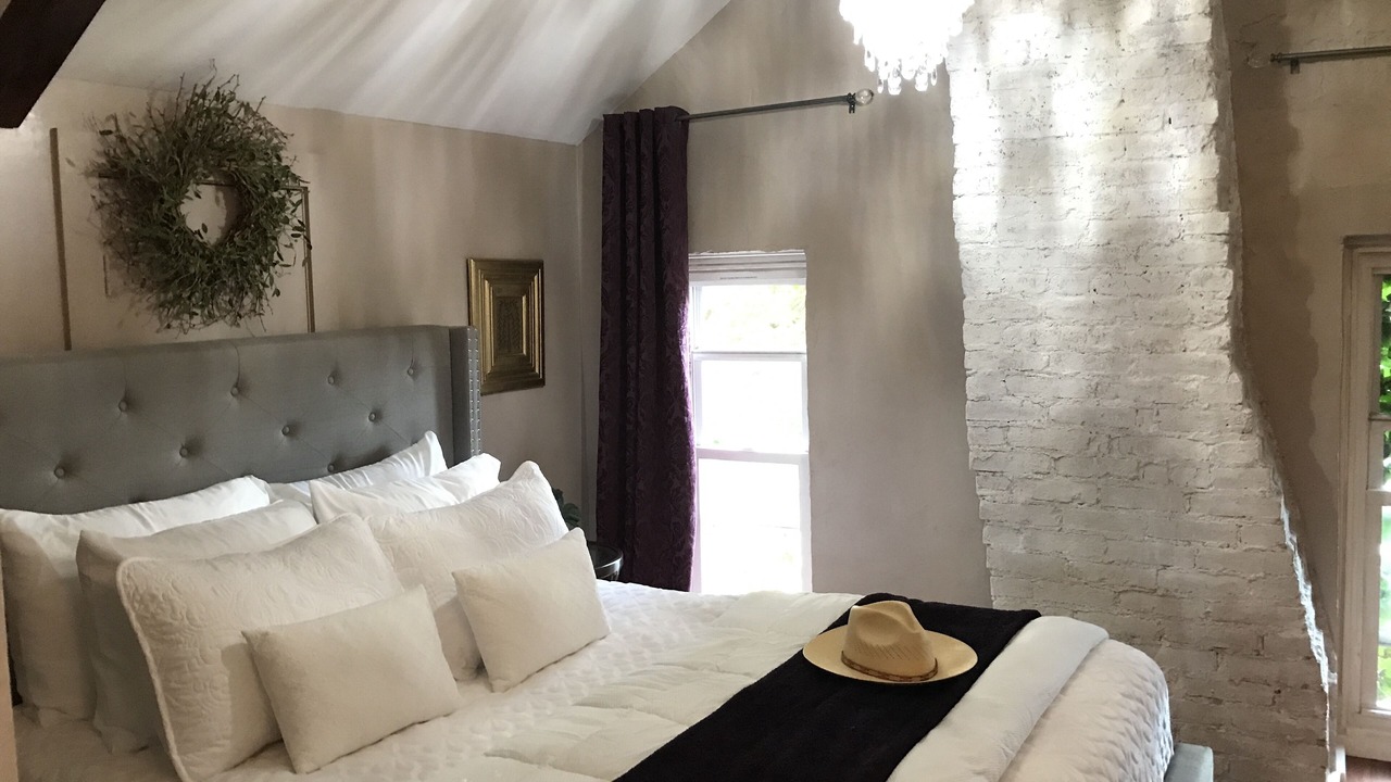 Photo of Bedroom in Rohrerstown
