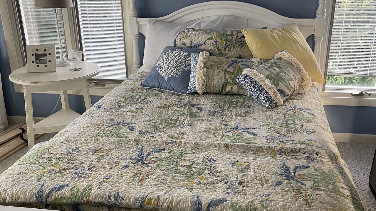 Photo of Bedroom in Admiral Estates