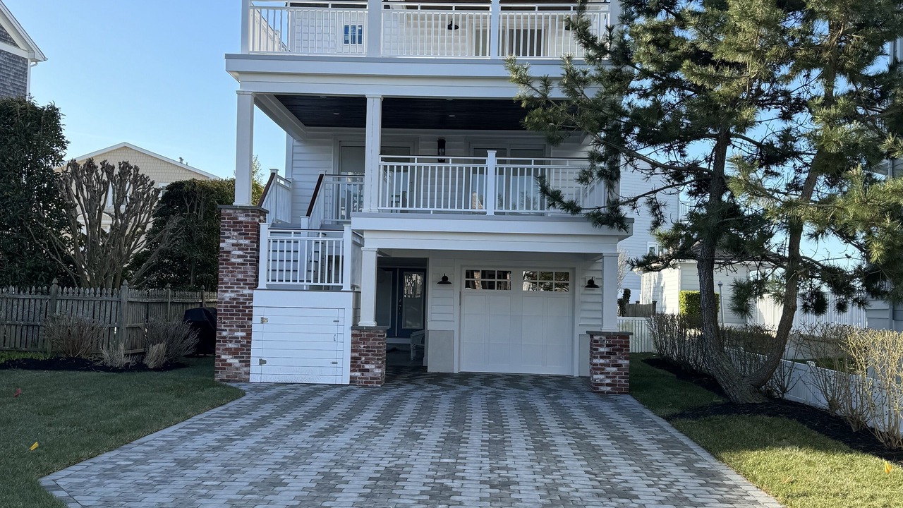 Photo of Outdoor in Admiral Estates