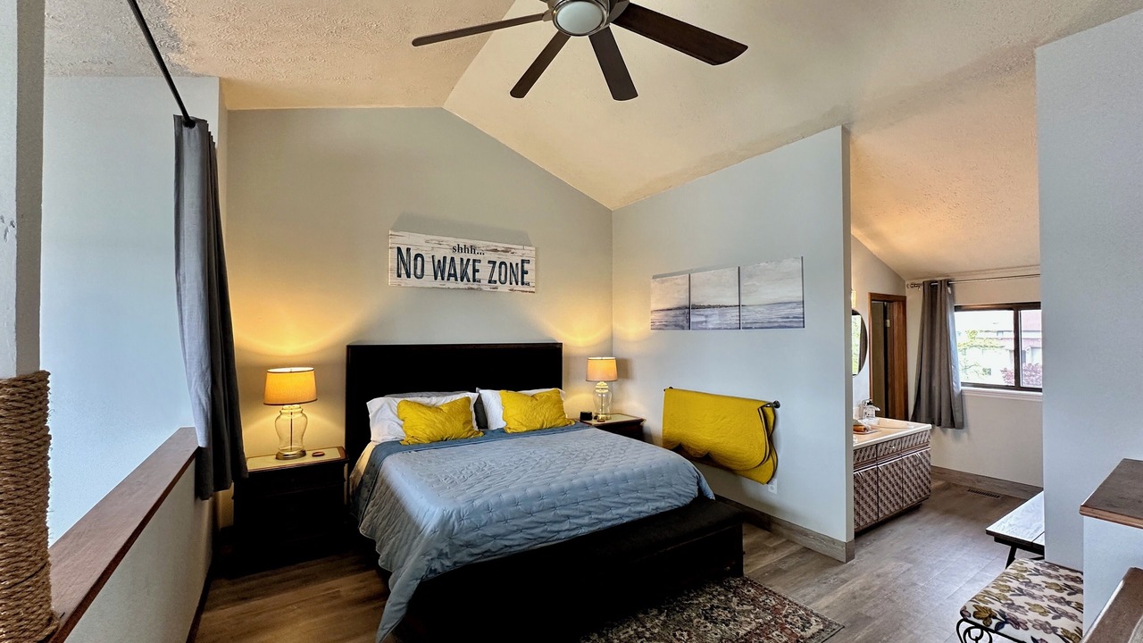Photo of Bedroom in Port Clinton