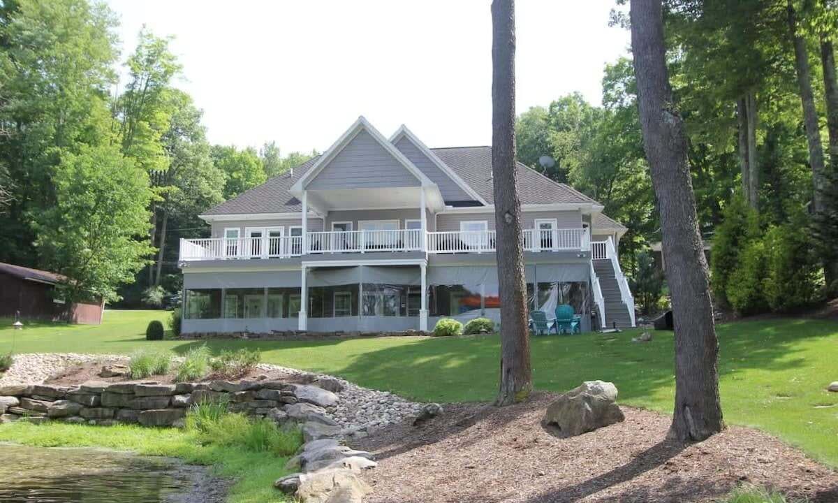 Photo of Others in Treasure Lake