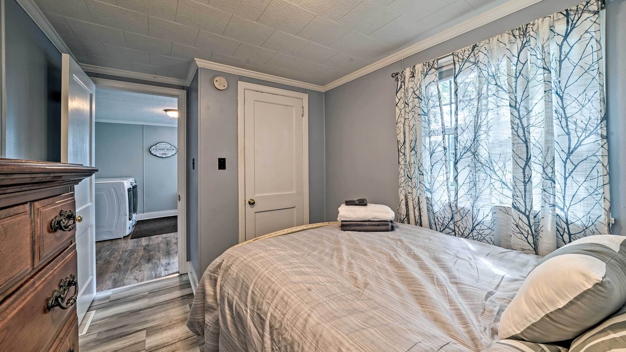 Photo of Bedroom in Edinboro