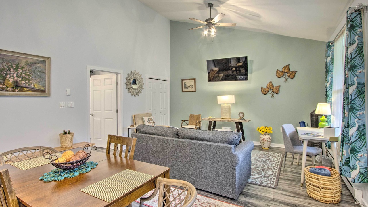 Photo of Livingroom in Brodheadsville