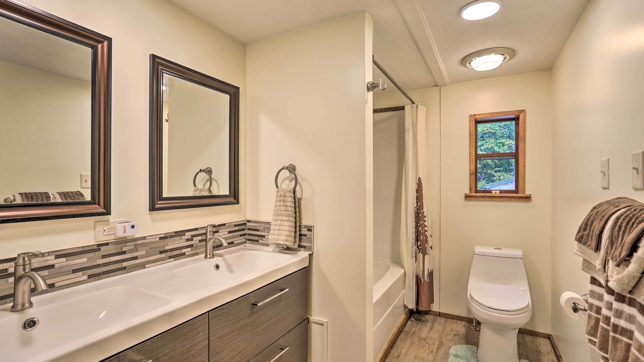 Photo of Bathroom in Port Jervis