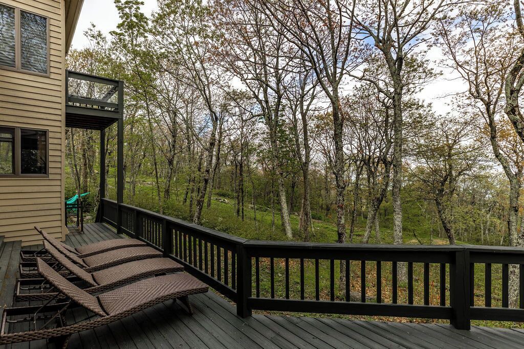 Photo of Patio Balcony in Roseland