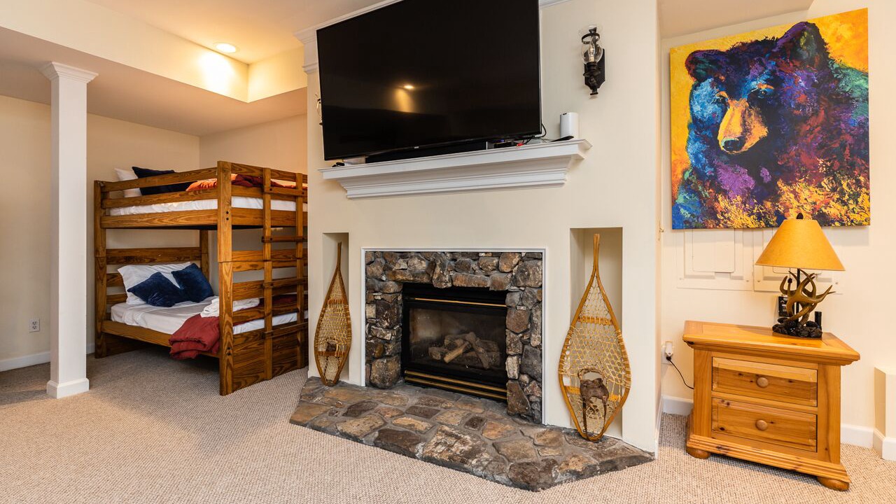 Photo of Bedroom in Roseland