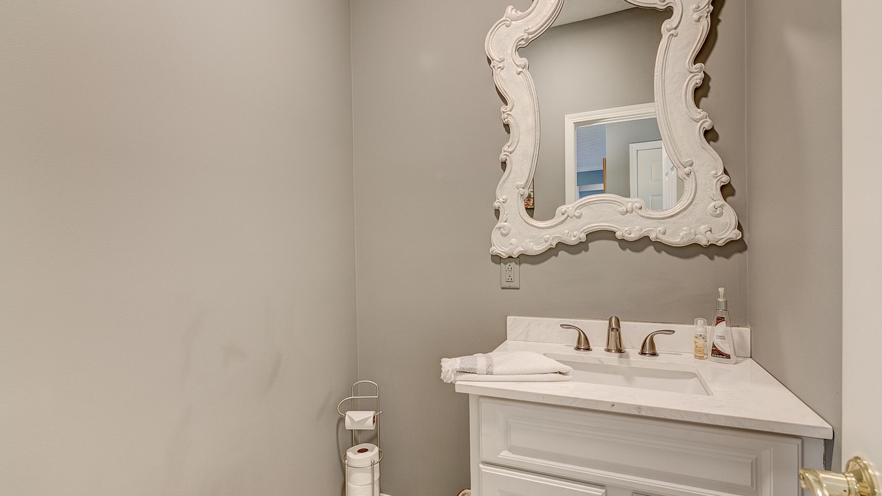 Photo of Bathroom in Austinburg