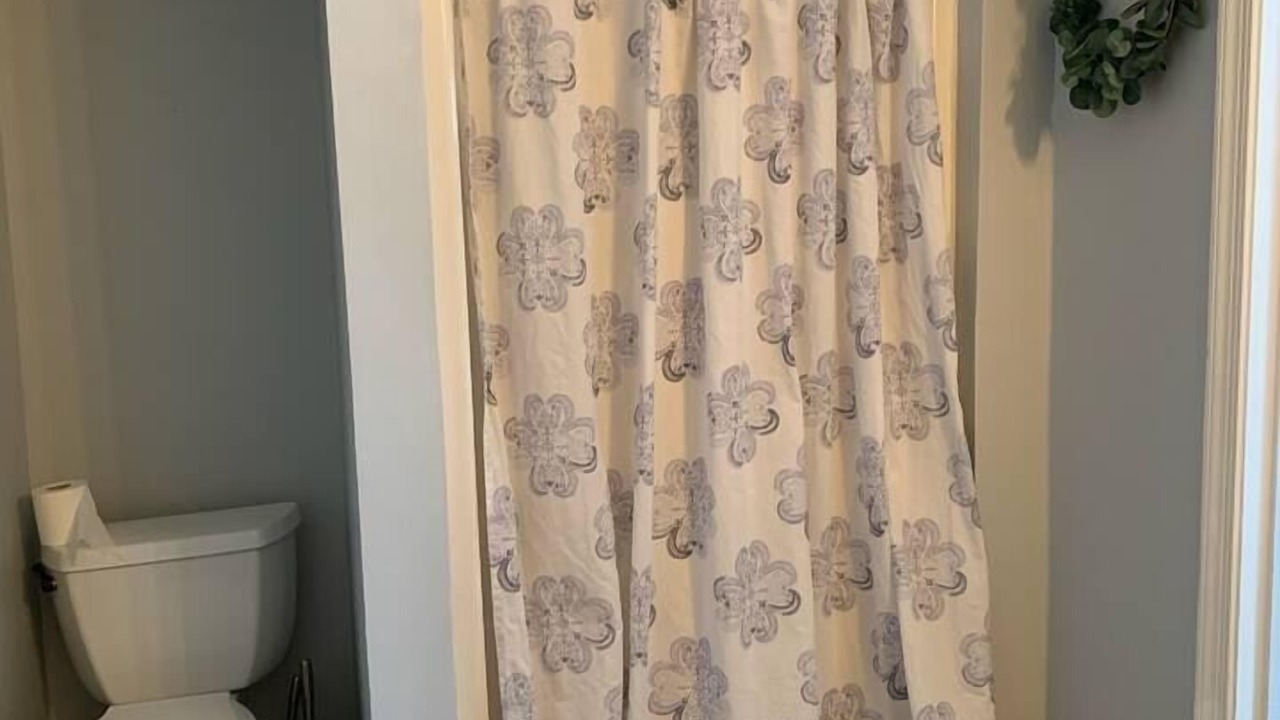 Photo of Bathroom in Darnestown