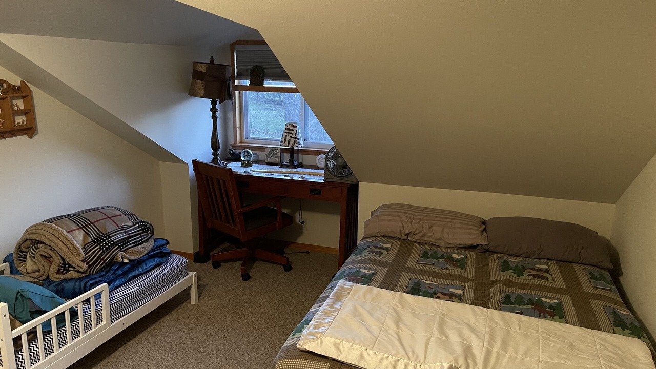 Photo of Bedroom in Newville