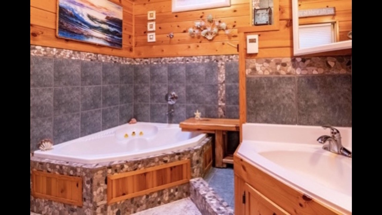 Photo of Bathroom in Newville