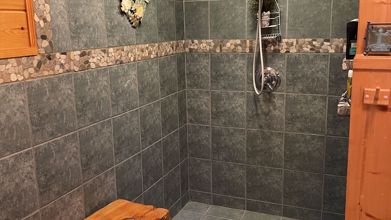 Photo of Bathroom in Newville