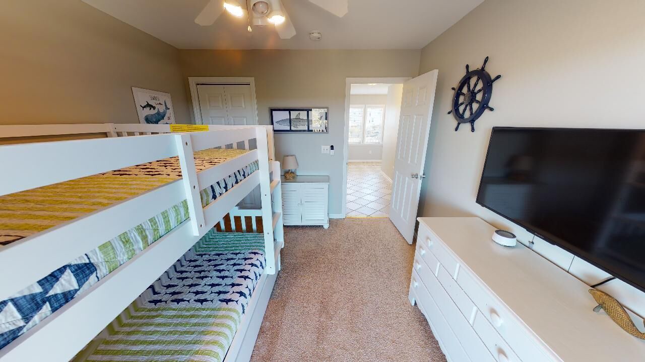 Photo of Bedroom in North Topsail Beach