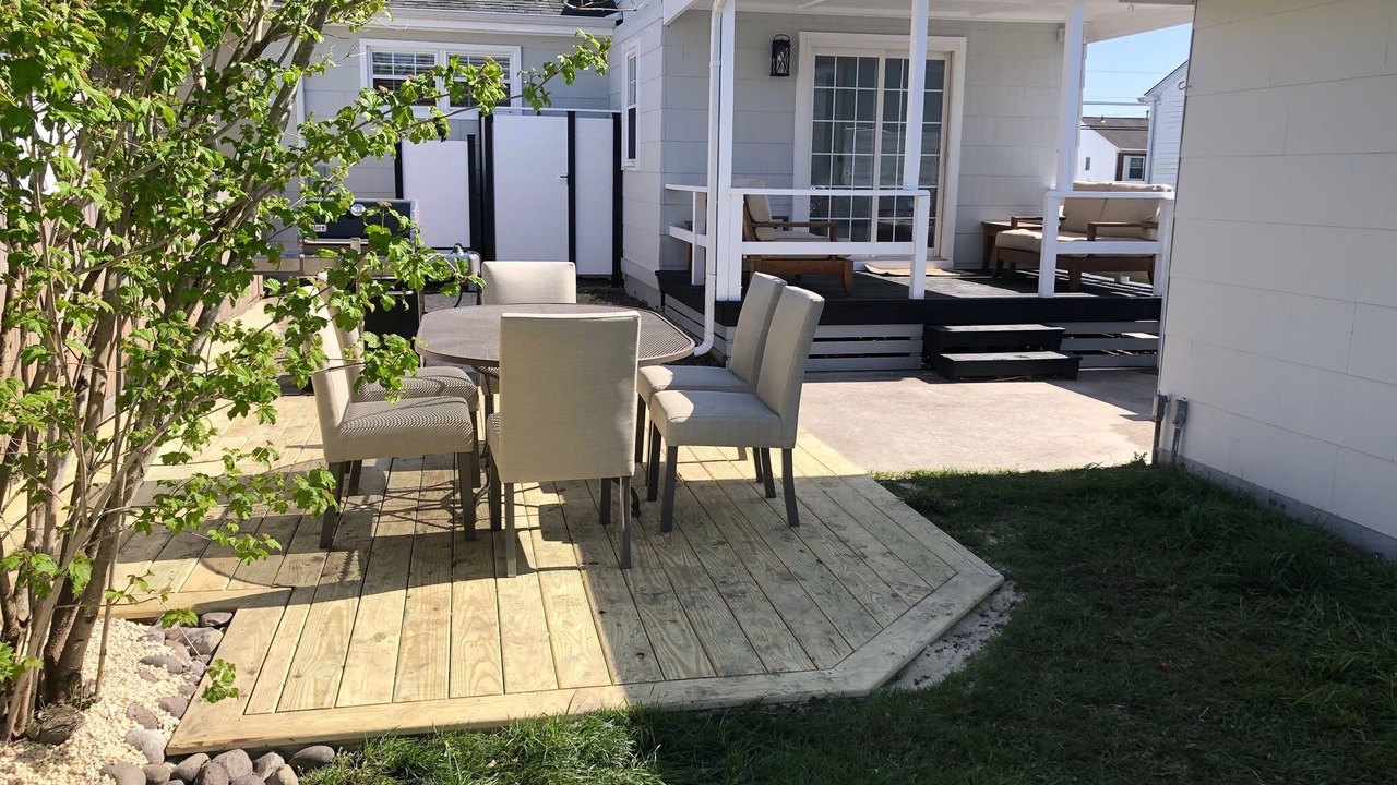 Photo of Outdoor in Village Green