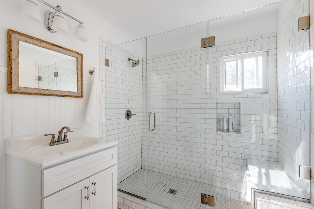 Photo of Bathroom in Deltaville