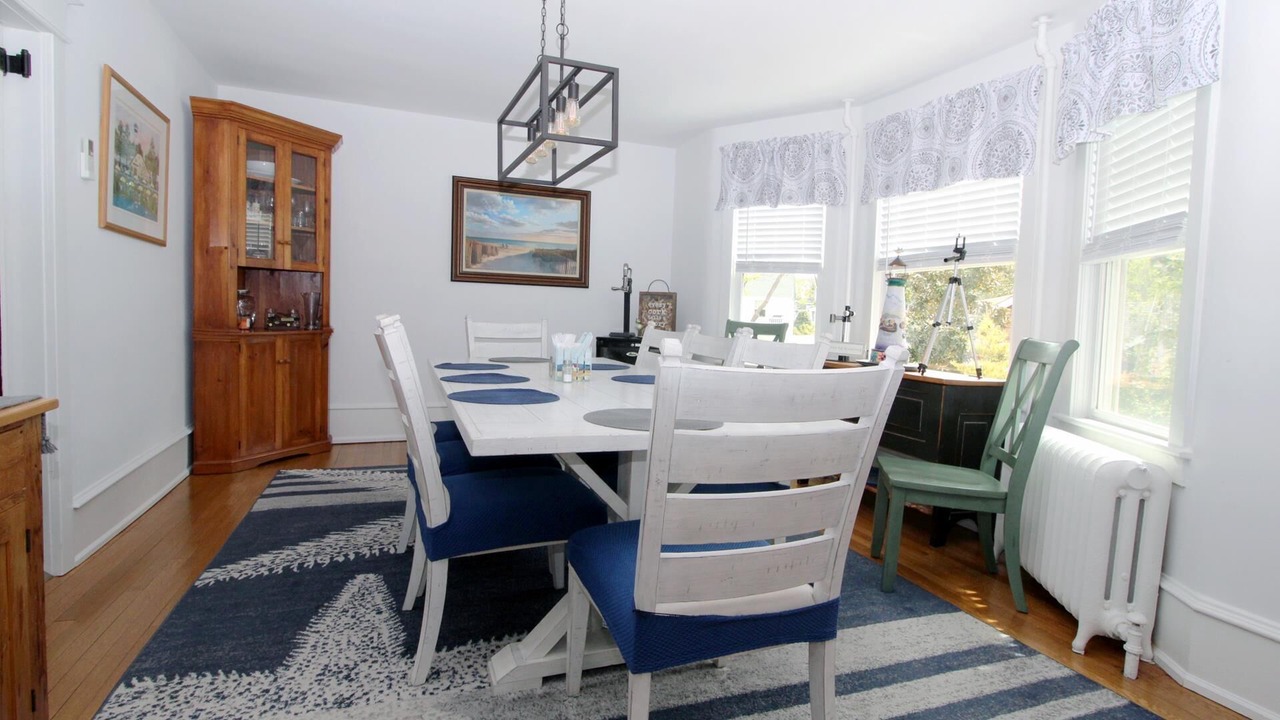 Photo of Livingroom in Cape May