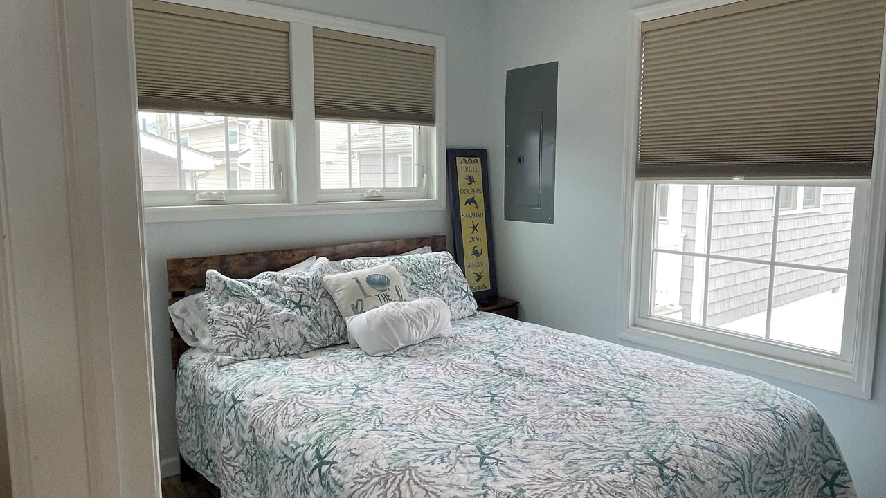 Photo of Bedroom in Lavallette