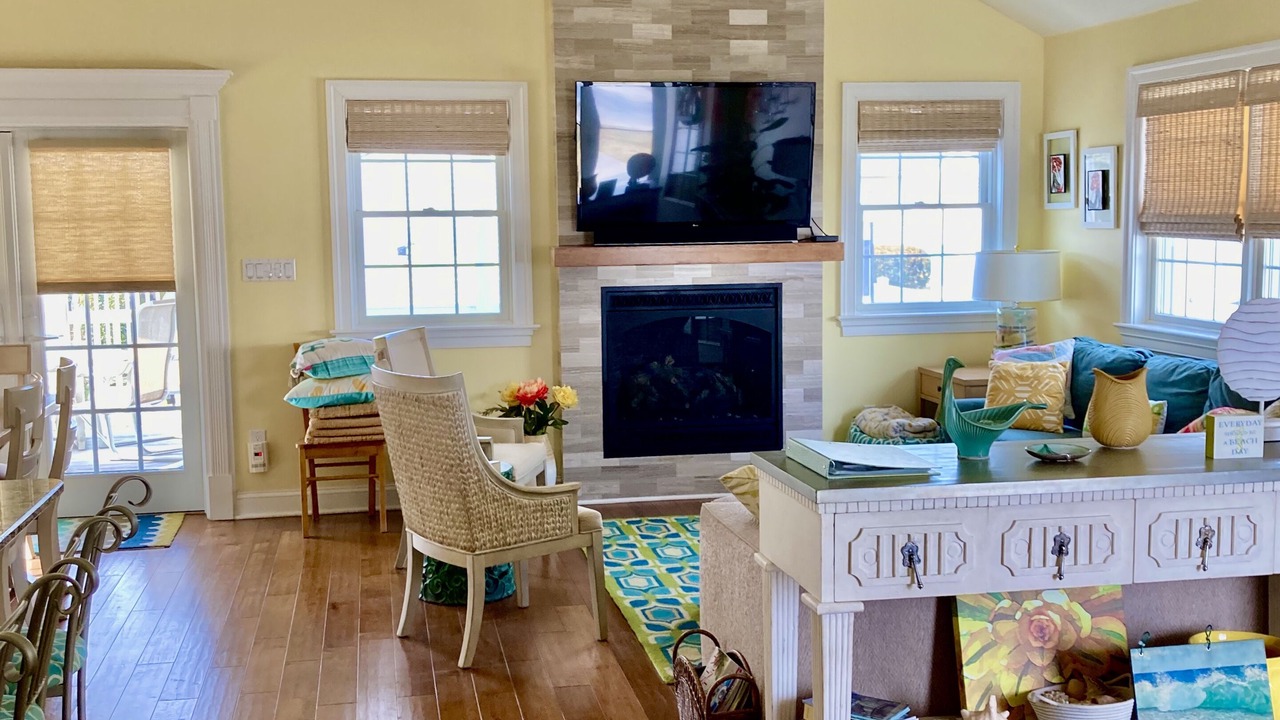 Photo of Livingroom in Village Green