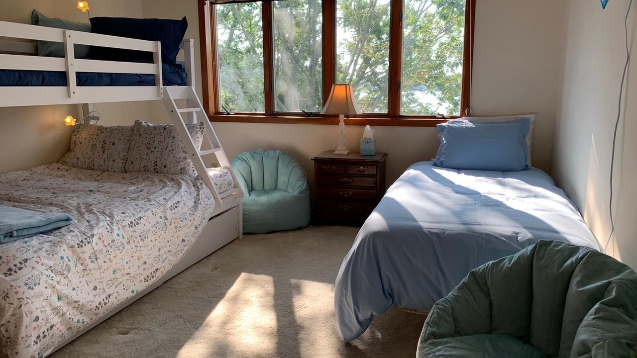 Photo of Bedroom in Weirwood
