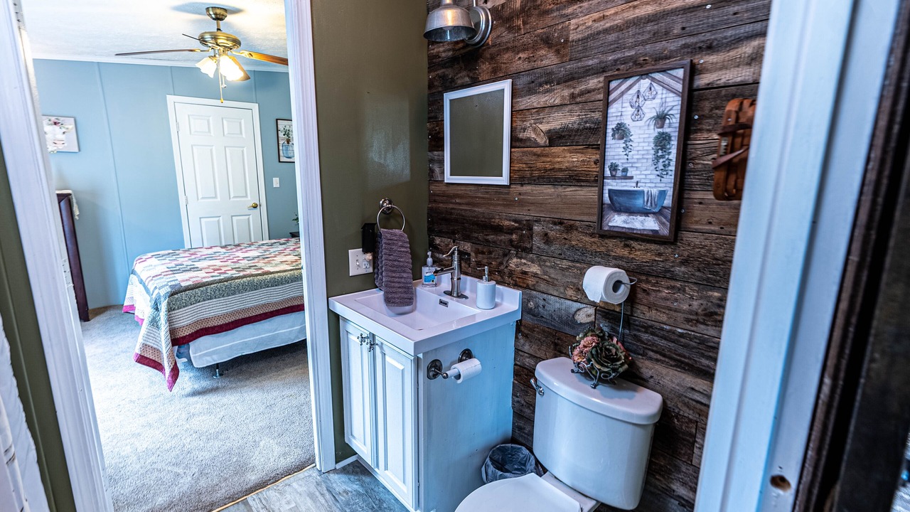 Photo of Bathroom in Kilbourne